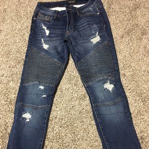 JuDy Blue skinny jeans size 5/27. Brand new.
